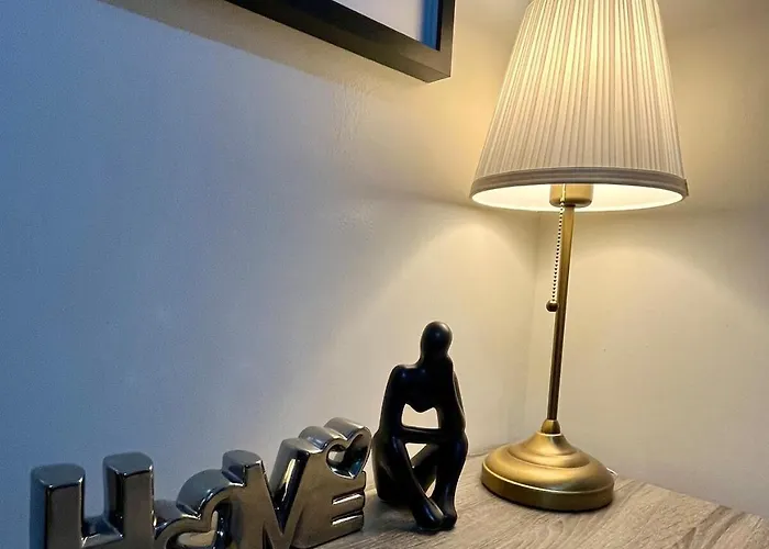 Modern Cozy 1br Homey Feel Fastwi-fi * Manila