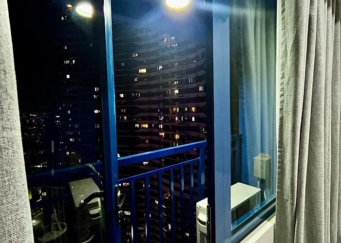 Modern Cozy 1br Homey Feel Fastwi-fi *